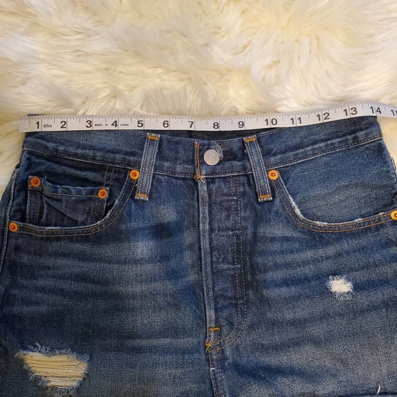 Levi's 501 High Rise Denim Shorts Sz 26 - Picture 8 of 11